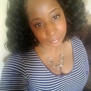 Meet your Posher, Sharon